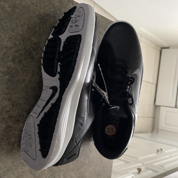 Nike Golf Shoes Size 12 - Picture 2 of 2